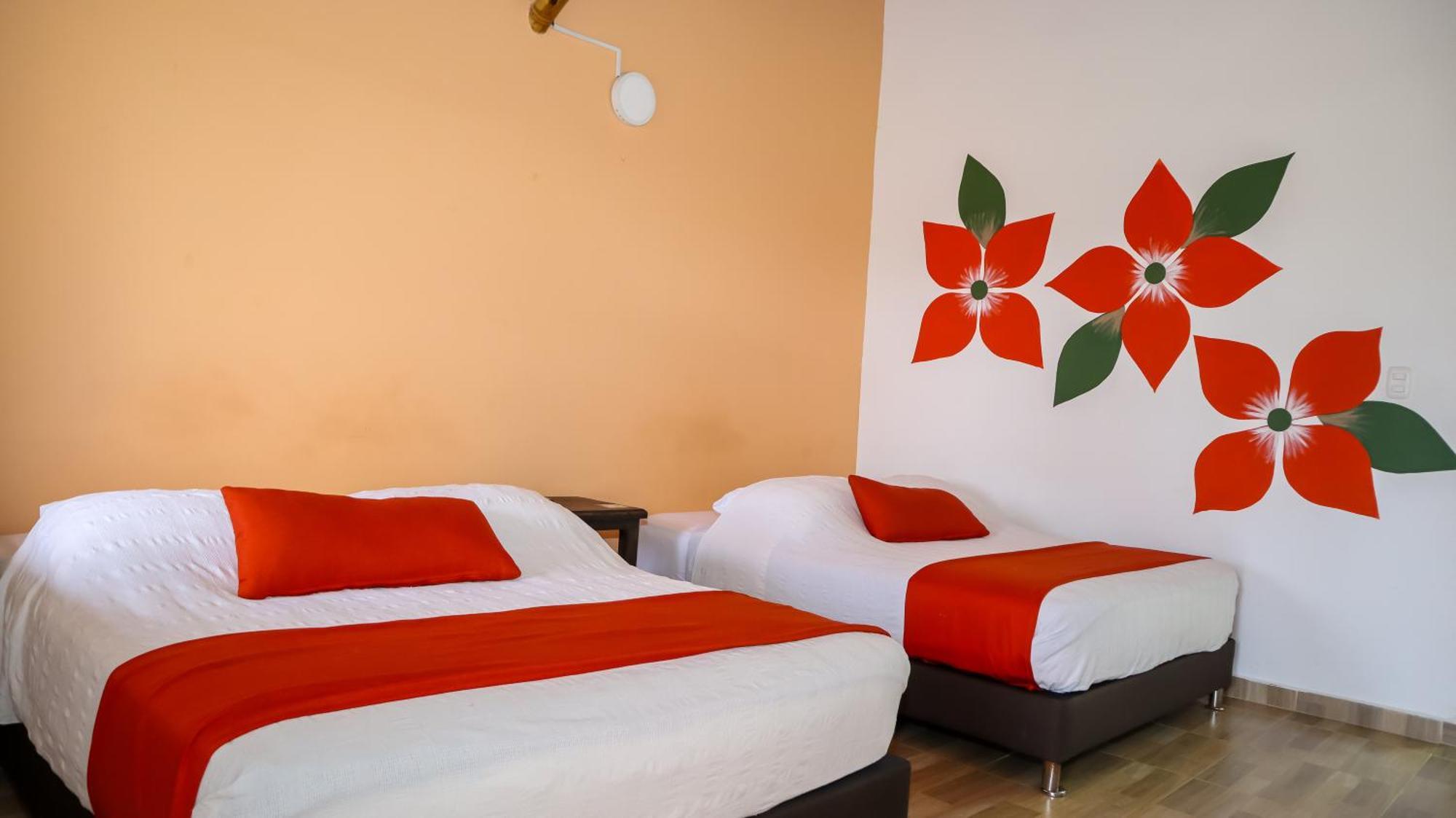 Hotel Parque De Los Arrieros Монтенегро Экстерьер фото